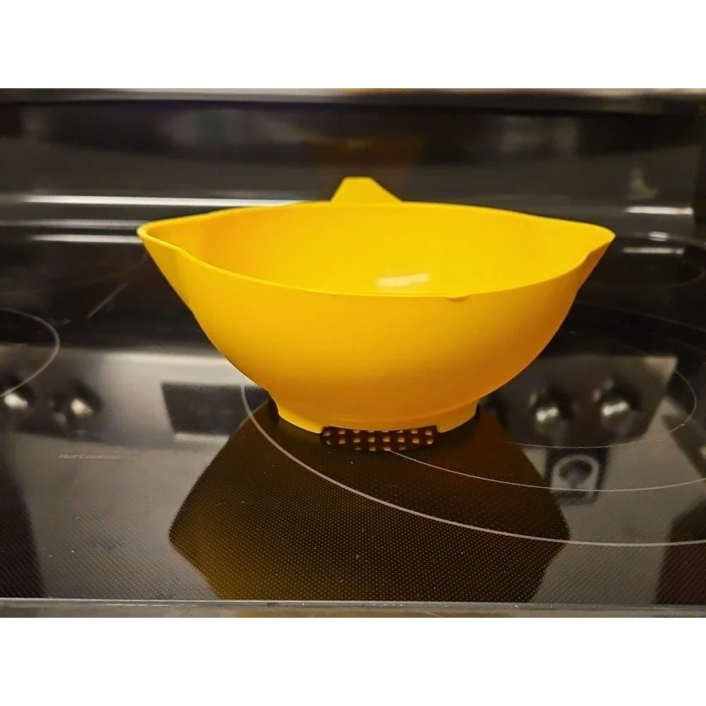 Vintage Yellow Tupperware Small 1 Quart Colander Strainer #1200